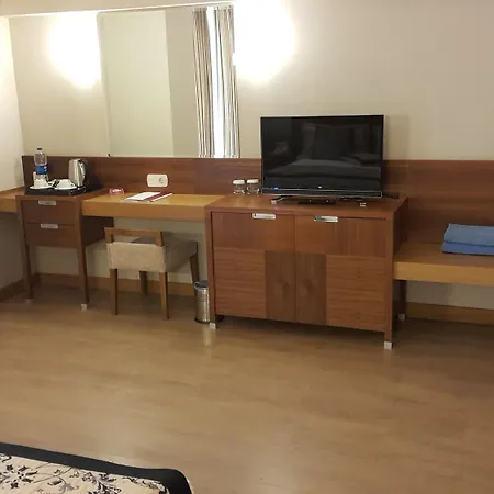 Trendy Adults Only 4* Side